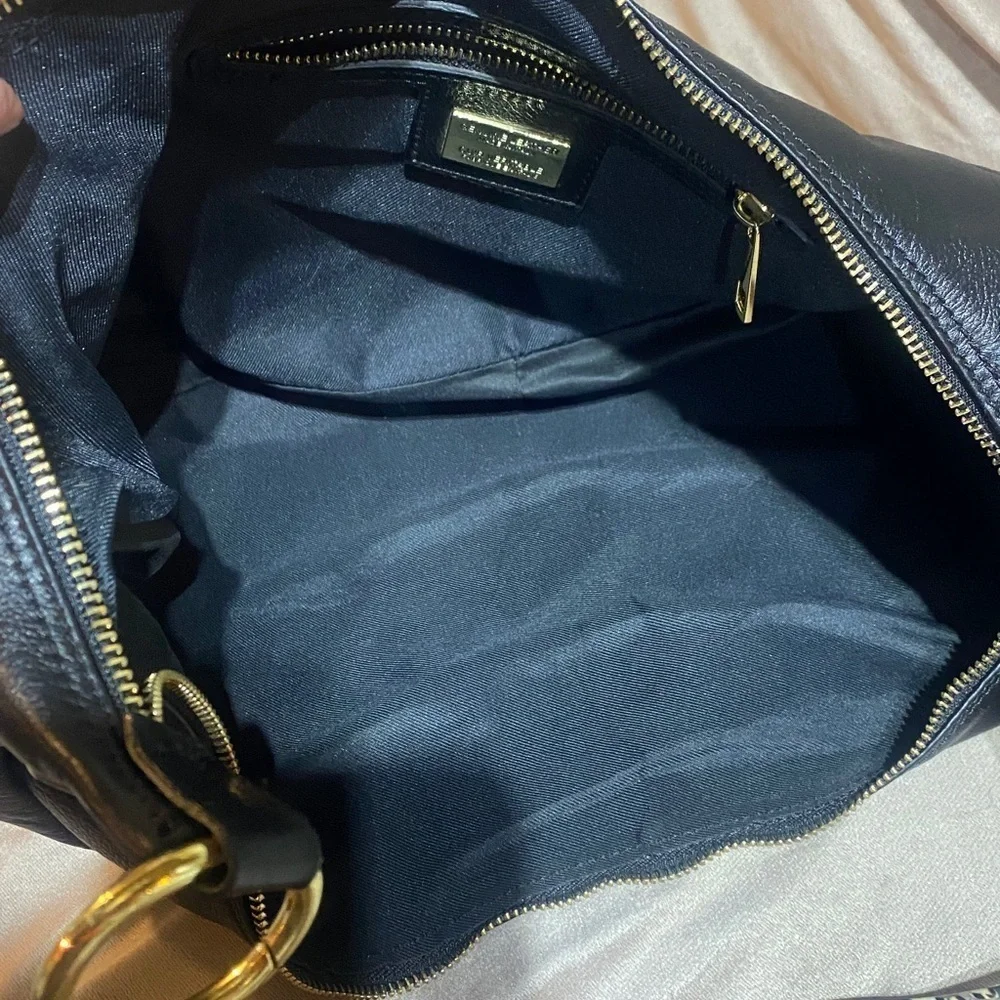 CUIR VERITABLE ITALIAN  Elegant Black Leather Hobo Shoulder Bag